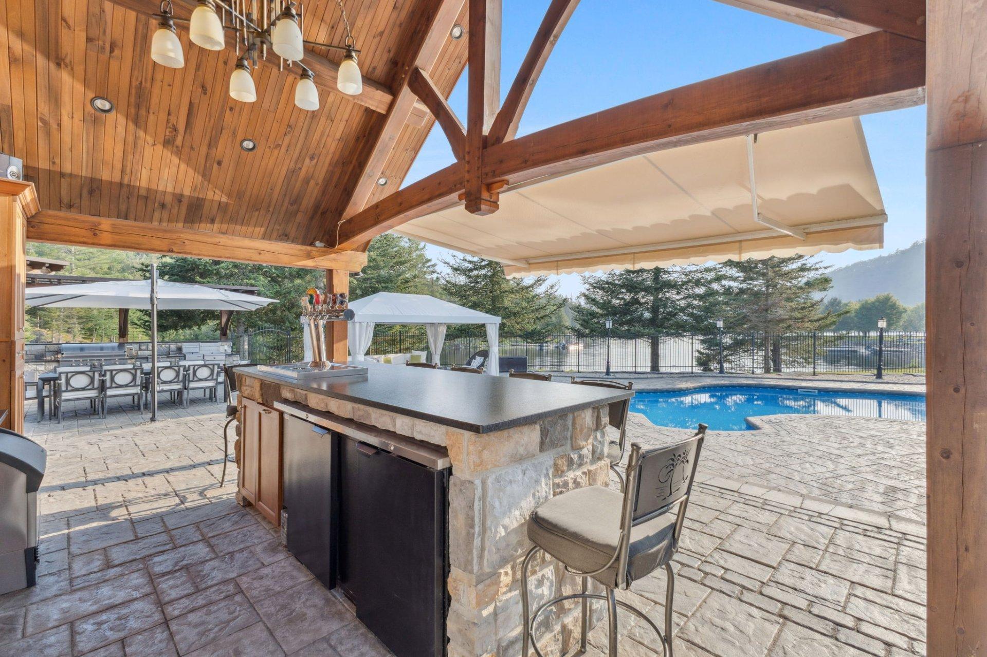 









105


Ch. des Rives

,
Val-des-Bois,




QC
J0X3C0

