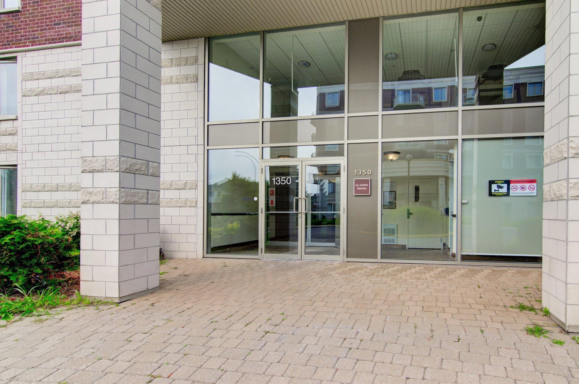 









1350


Rue Palerme

, 505,
Brossard,




QC
J4W0A1

