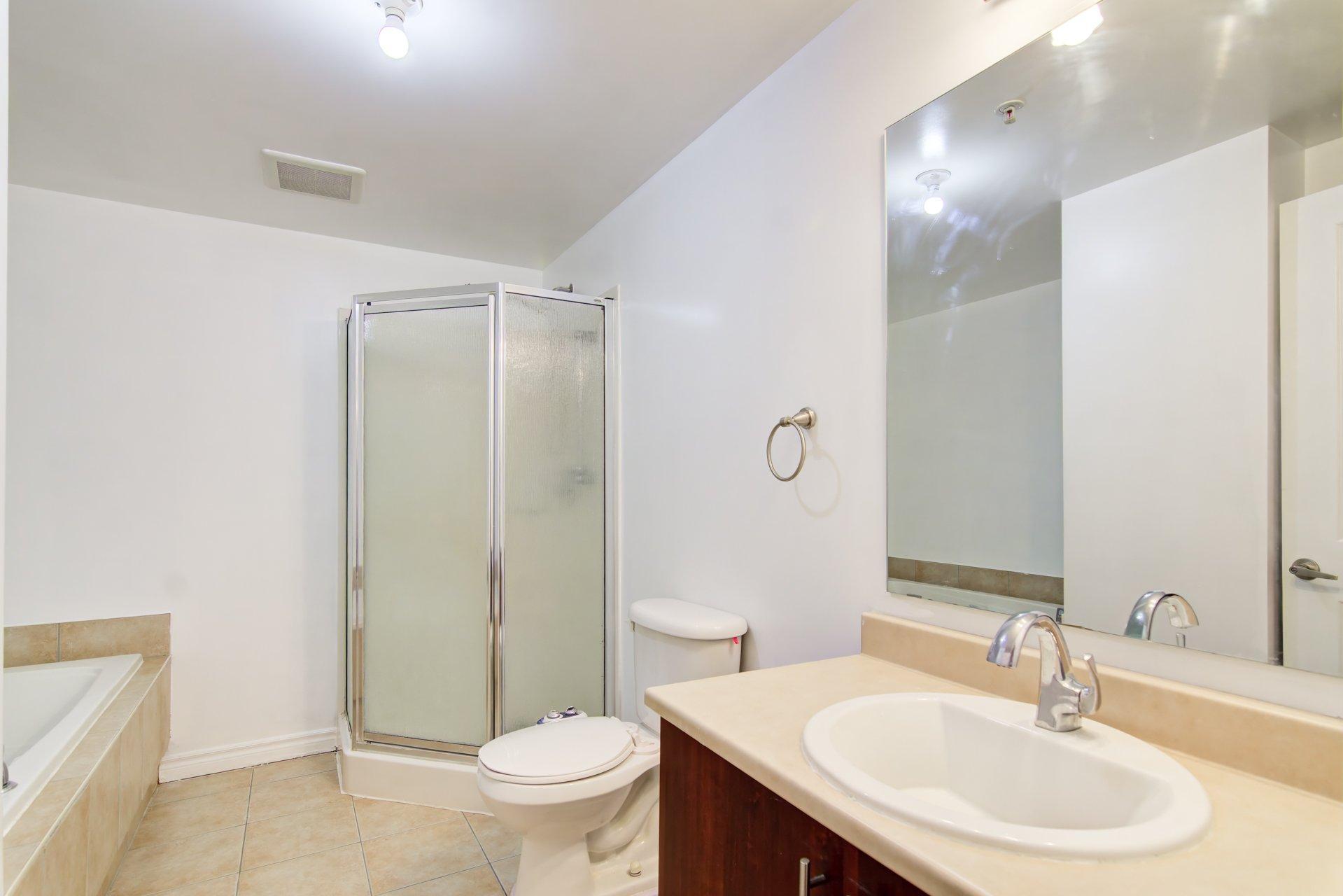 









1350


Rue Palerme

, 505,
Brossard,




QC
J4W0A1

