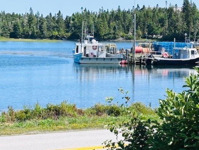 












4760 Highway 331

,
West Dublin,




NS
B0R 1C8

