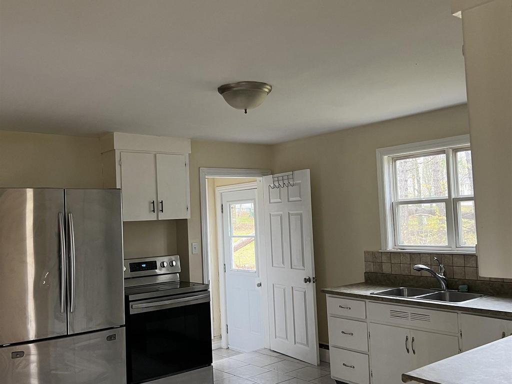 












207 Belvedere Avenue

,
Charlottetown,




PE
C1A 2Z2

