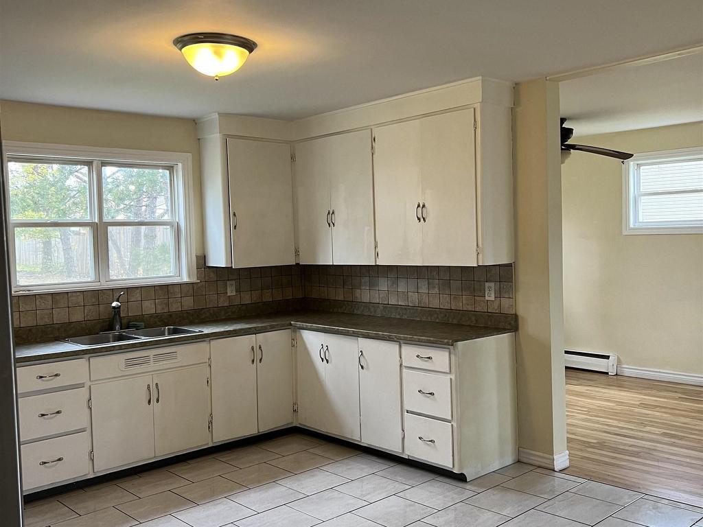 












207 Belvedere Avenue

,
Charlottetown,




PE
C1A 2Z2

