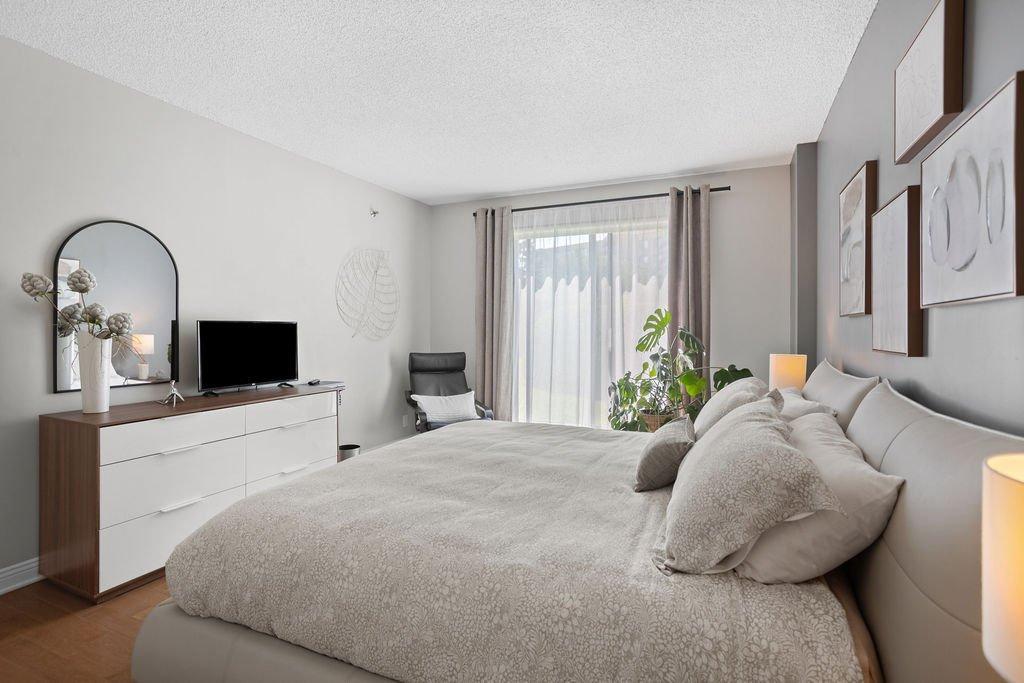 









4500


Prom. Paton

, 106,
Laval (Chomedey),




QC
H7W4Y6

