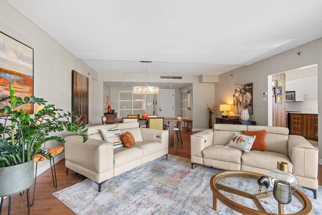









4500


Prom. Paton

, 106,
Laval (Chomedey),




QC
H7W4Y6

