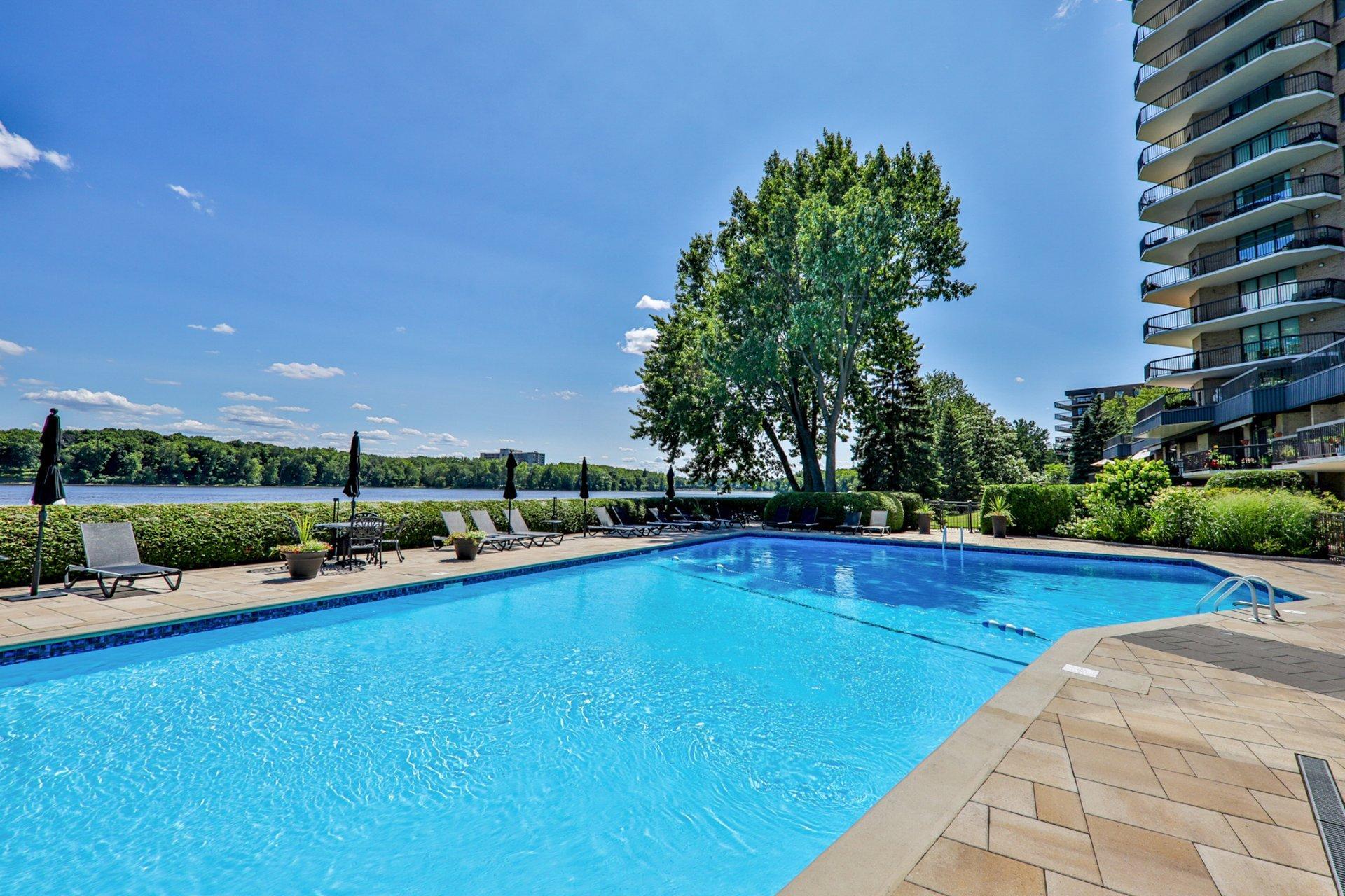 









4500


Prom. Paton

, 106,
Laval (Chomedey),




QC
H7W4Y6

