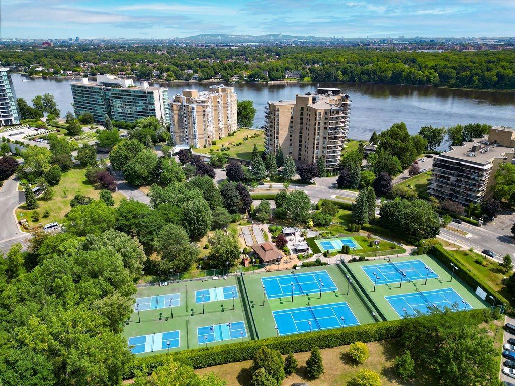 









4500


Prom. Paton

, 106,
Laval (Chomedey),




QC
H7W4Y6

