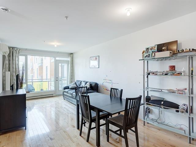 









5435


Rue St-Denis

, 306,
Montréal (Le Plateau-Mont-Royal),




QC
H2J4B7


