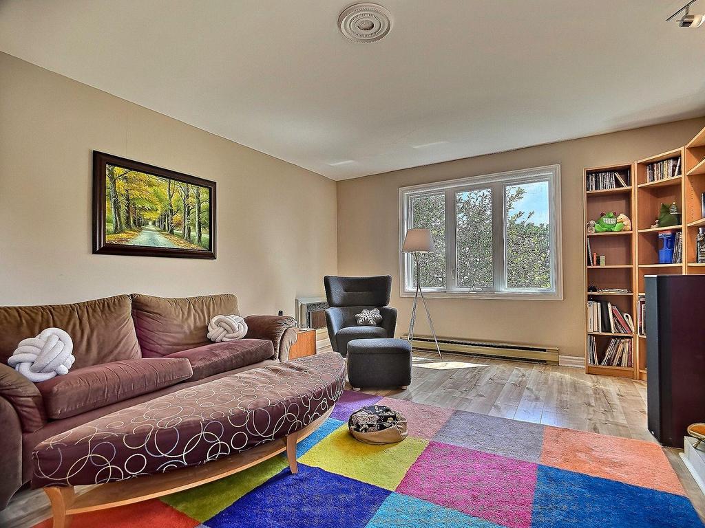 









449


Boul. Wilfrid-Lavigne

, 351,
Aylmer (Gatineau),




QC
J9H6P1

