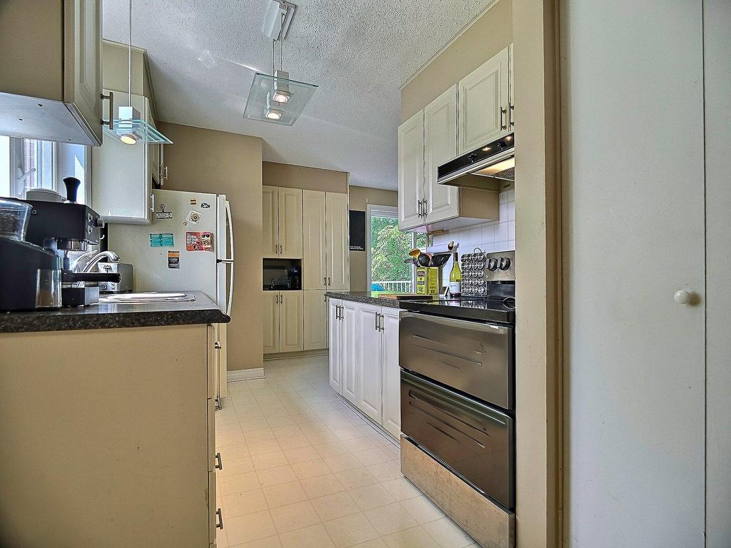 









449


Boul. Wilfrid-Lavigne

, 351,
Aylmer (Gatineau),




QC
J9H6P1

