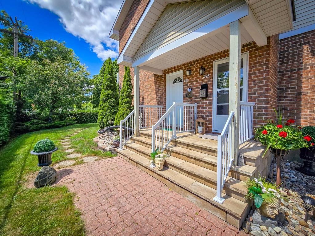 









449


Boul. Wilfrid-Lavigne

, 351,
Aylmer (Gatineau),




QC
J9H6P1

