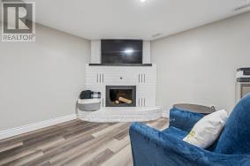 












1 KOCH DRIVE W

,
Guelph (Kortright West),




Ontario
N1G4G3

