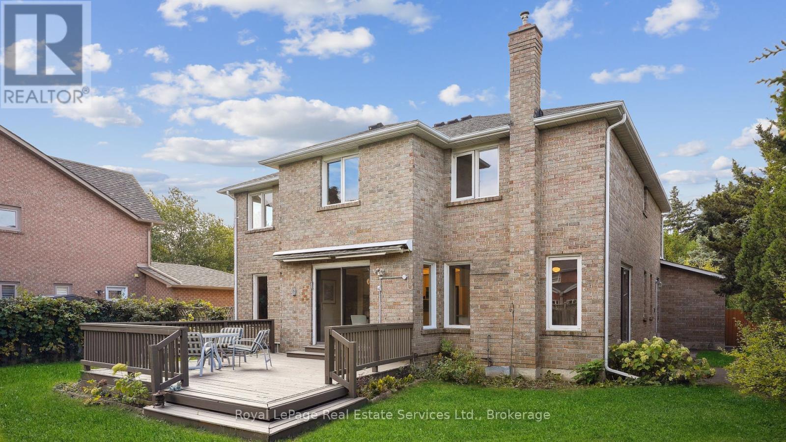 












524 CHILLINGHAM CRESCENT

,
Oakville (FD Ford),




Ontario
L6J6N7

