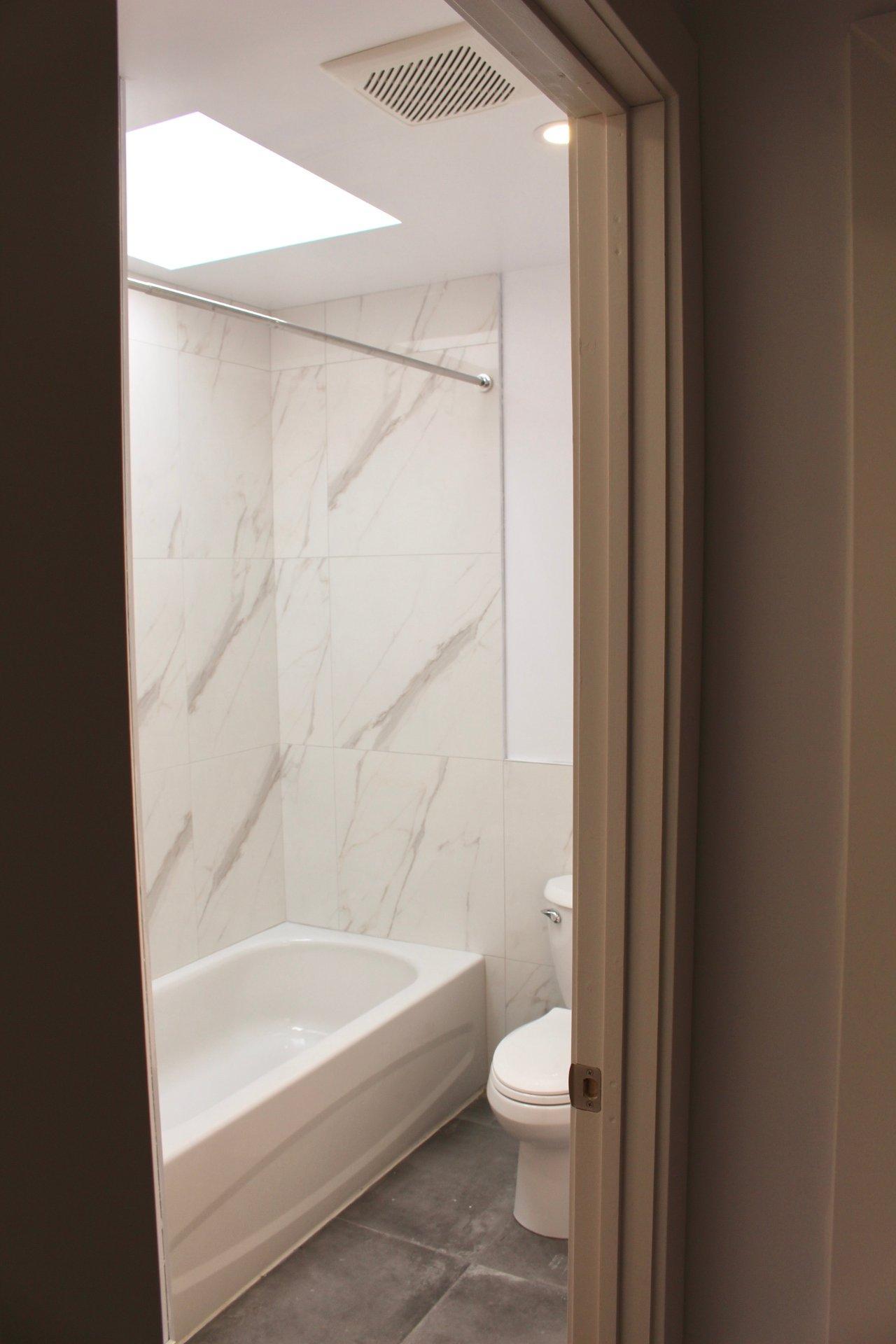 









10892


Rue Frigon

,
Montréal (Ahuntsic-Cartierville),




QC
H3M2R3

