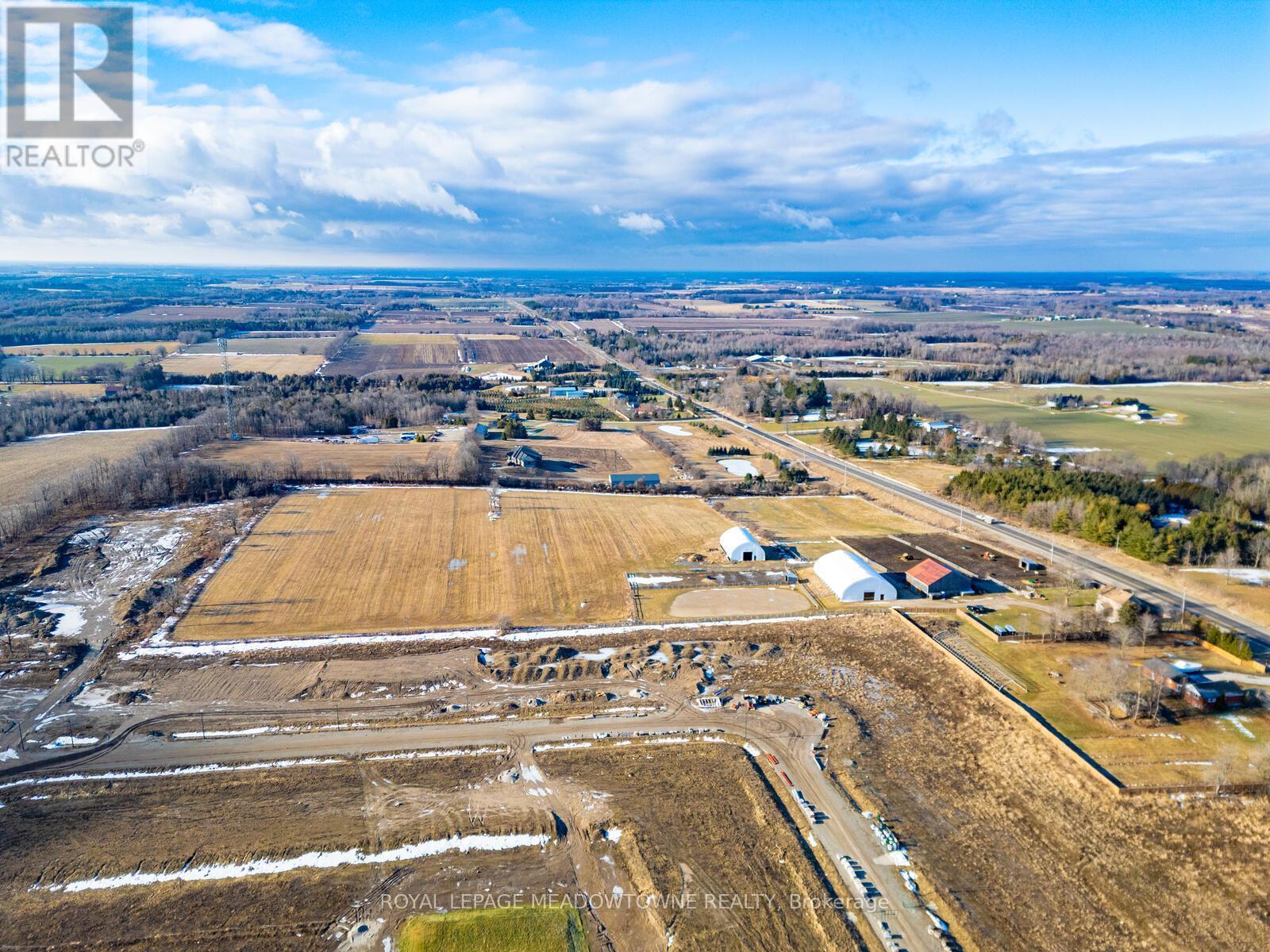 












8863 WELLINGTON 124 ROAD

,
Erin,




Ontario
N1H6H7

