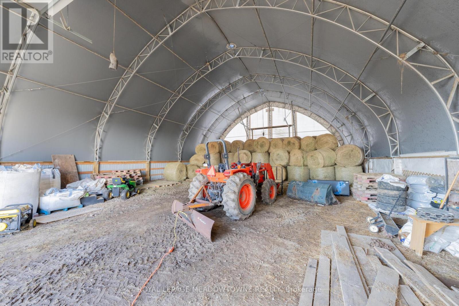 












8863 WELLINGTON 124 ROAD

,
Erin,




Ontario
N1H6H7

