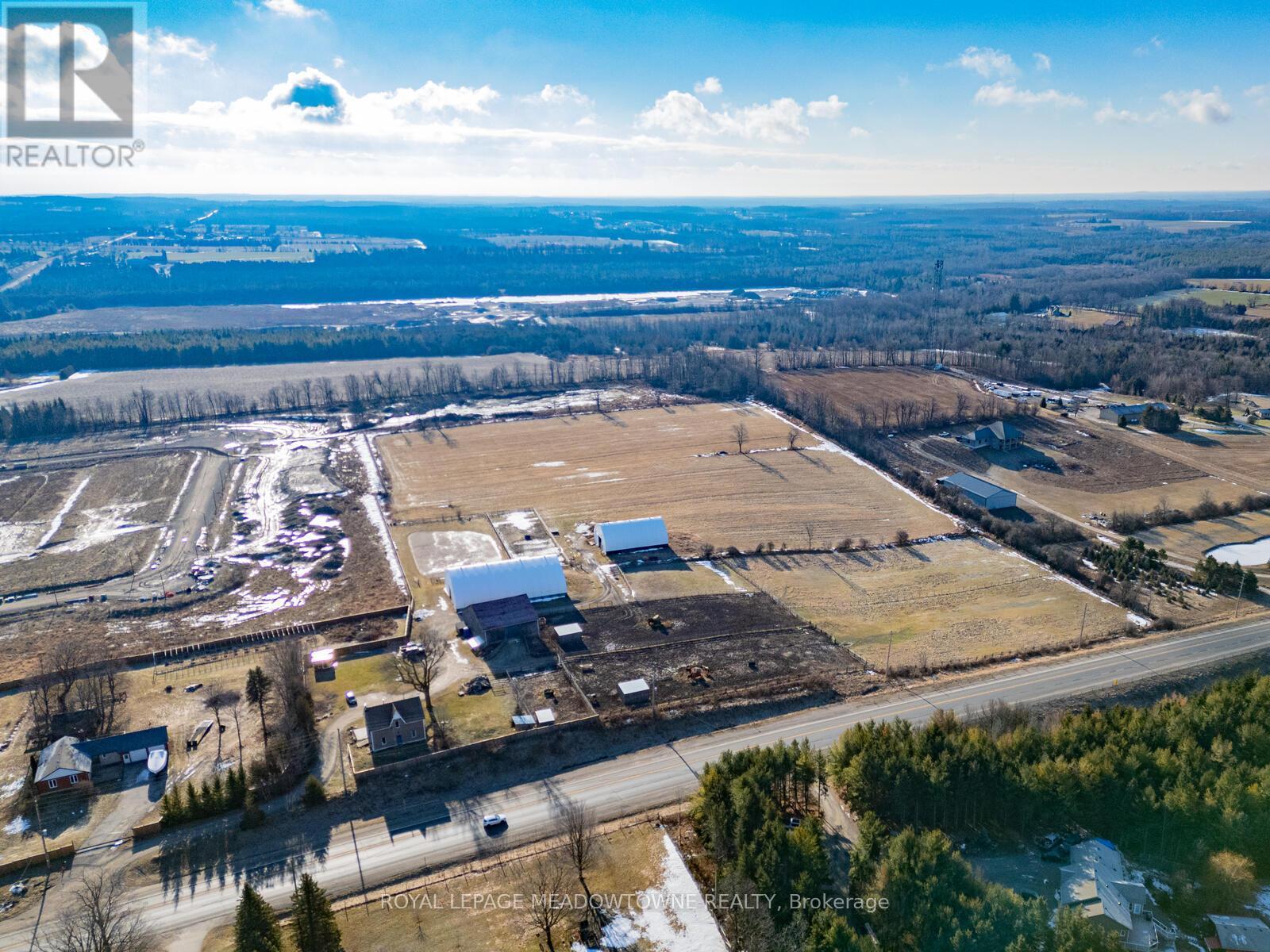 












8863 WELLINGTON 124 ROAD

,
Erin,




Ontario
N1H6H7

