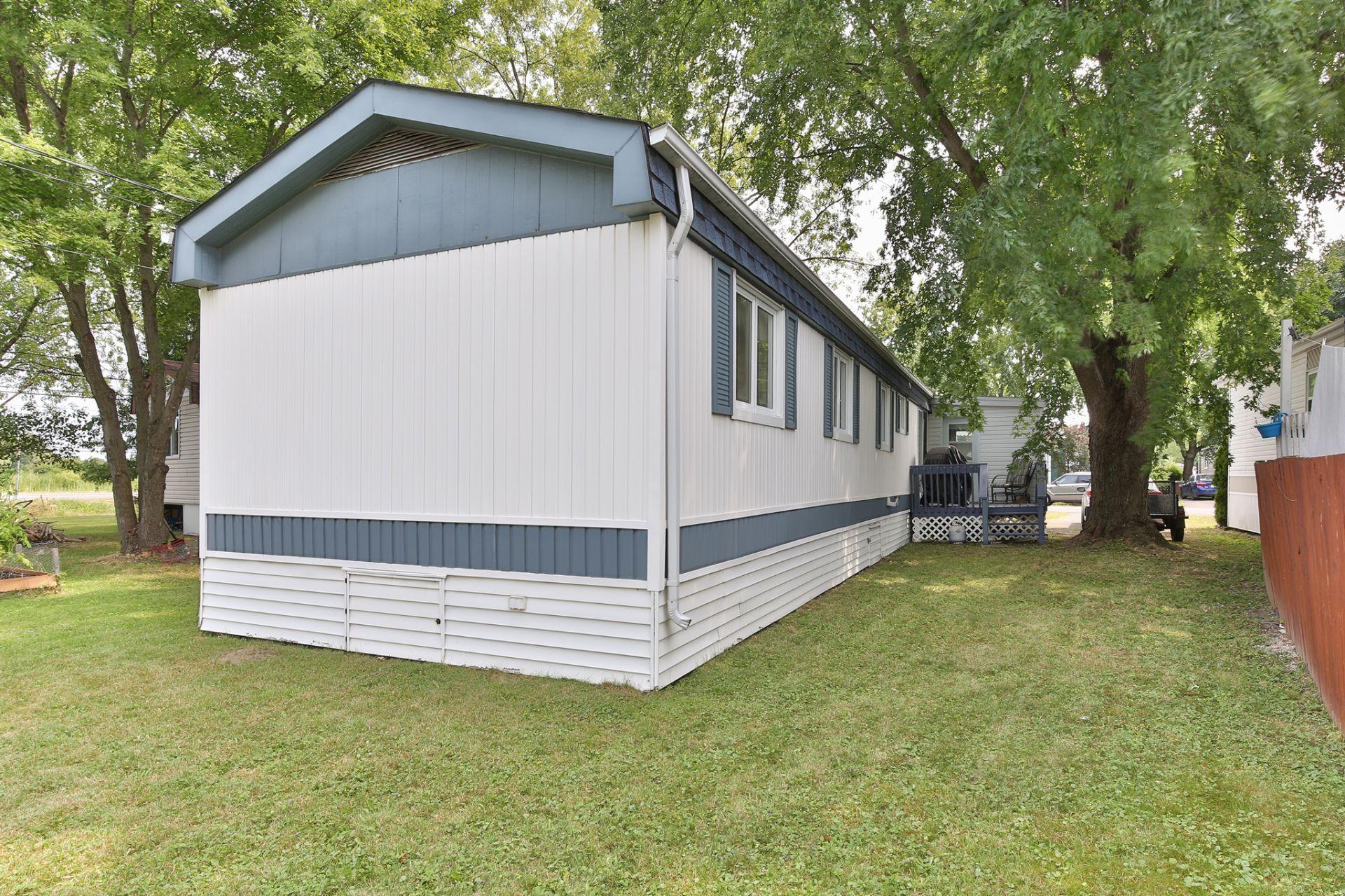 









35


8e Rue

,
Saint-Jean-sur-Richelieu,




QC
J2Y1A5

