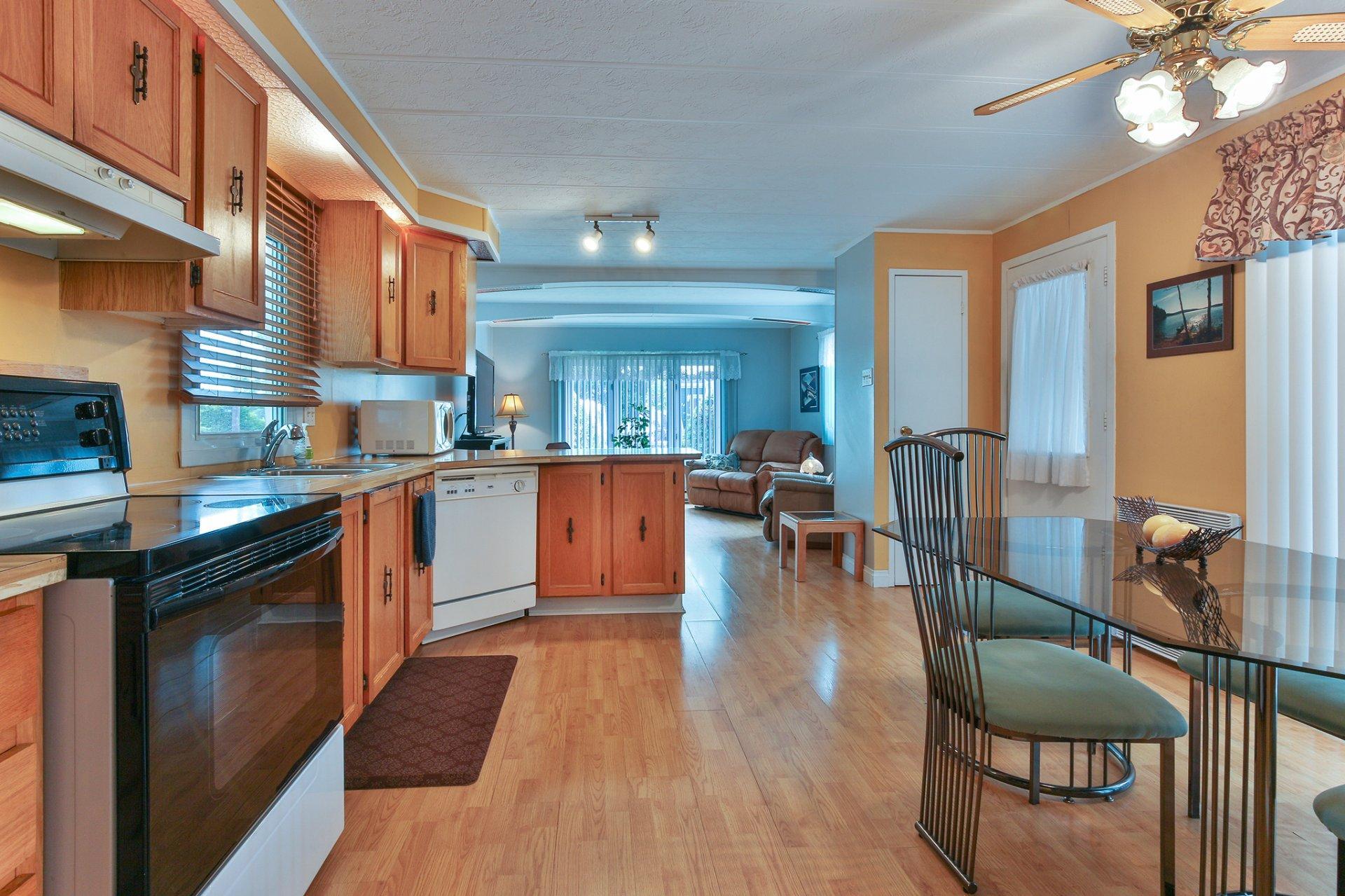 









35


8e Rue

,
Saint-Jean-sur-Richelieu,




QC
J2Y1A5

