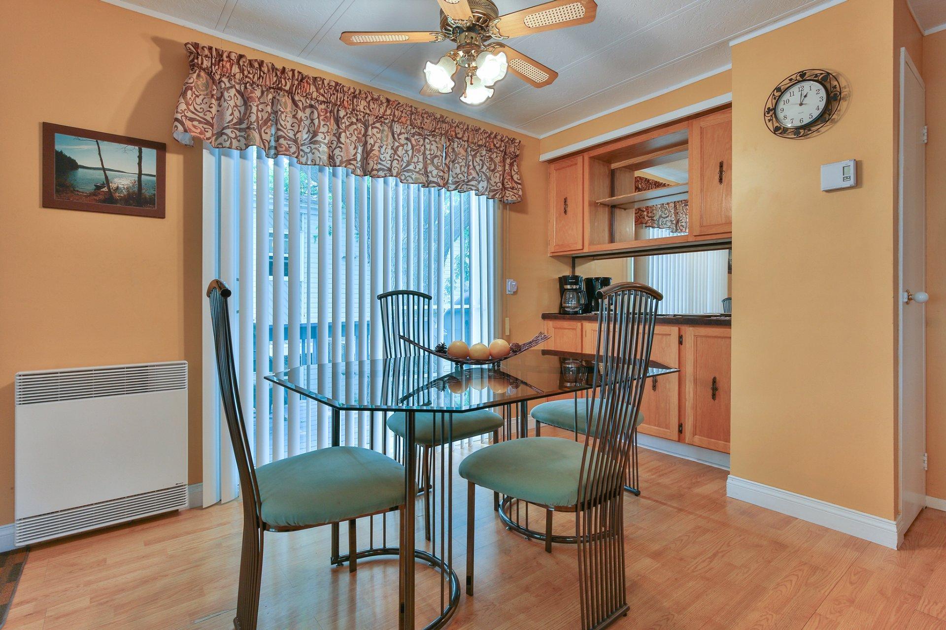 









35


8e Rue

,
Saint-Jean-sur-Richelieu,




QC
J2Y1A5

