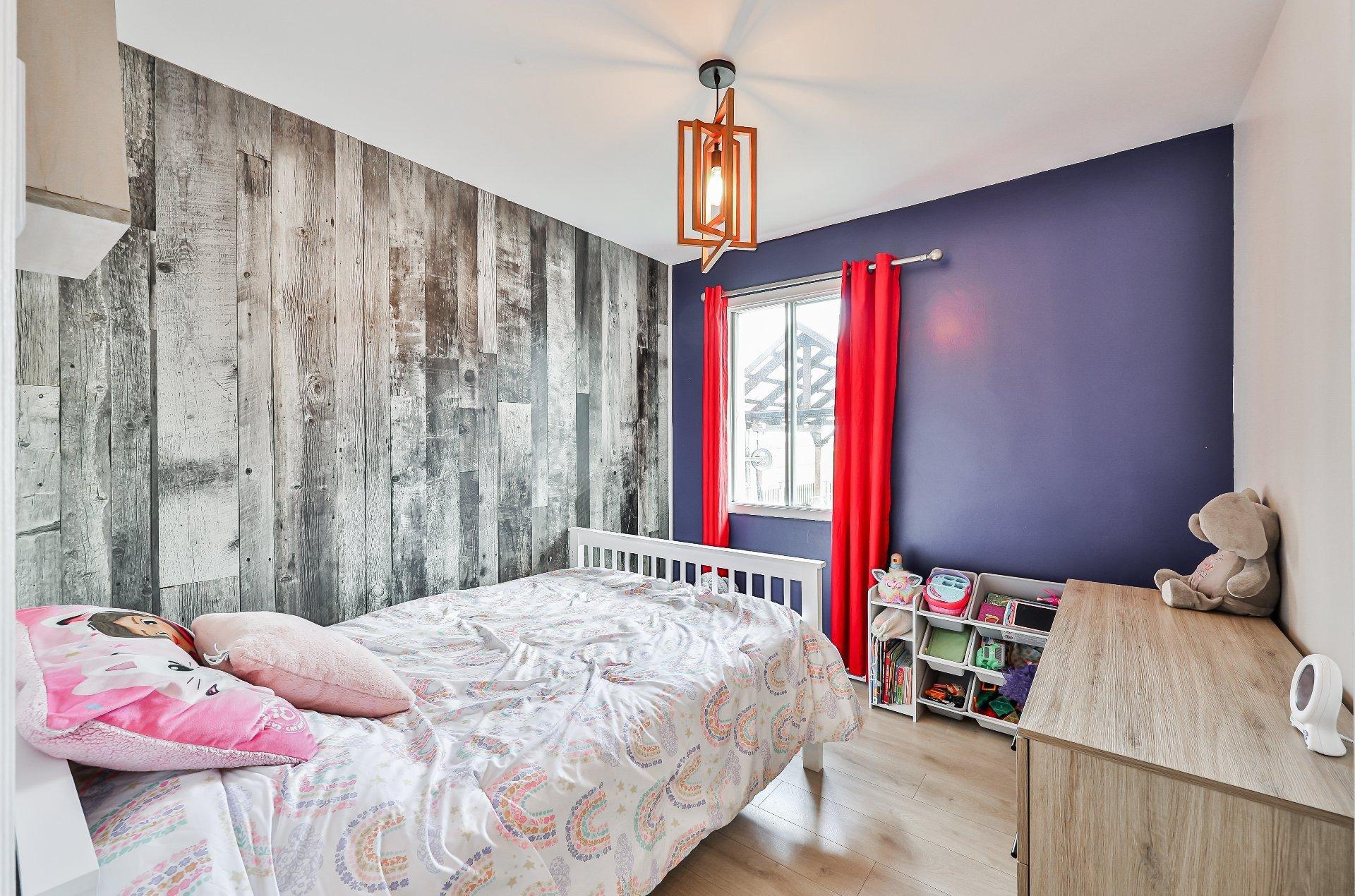 









954


Boul. Arthur-Sauvé

,
Saint-Eustache,




QC
J7P2B3

