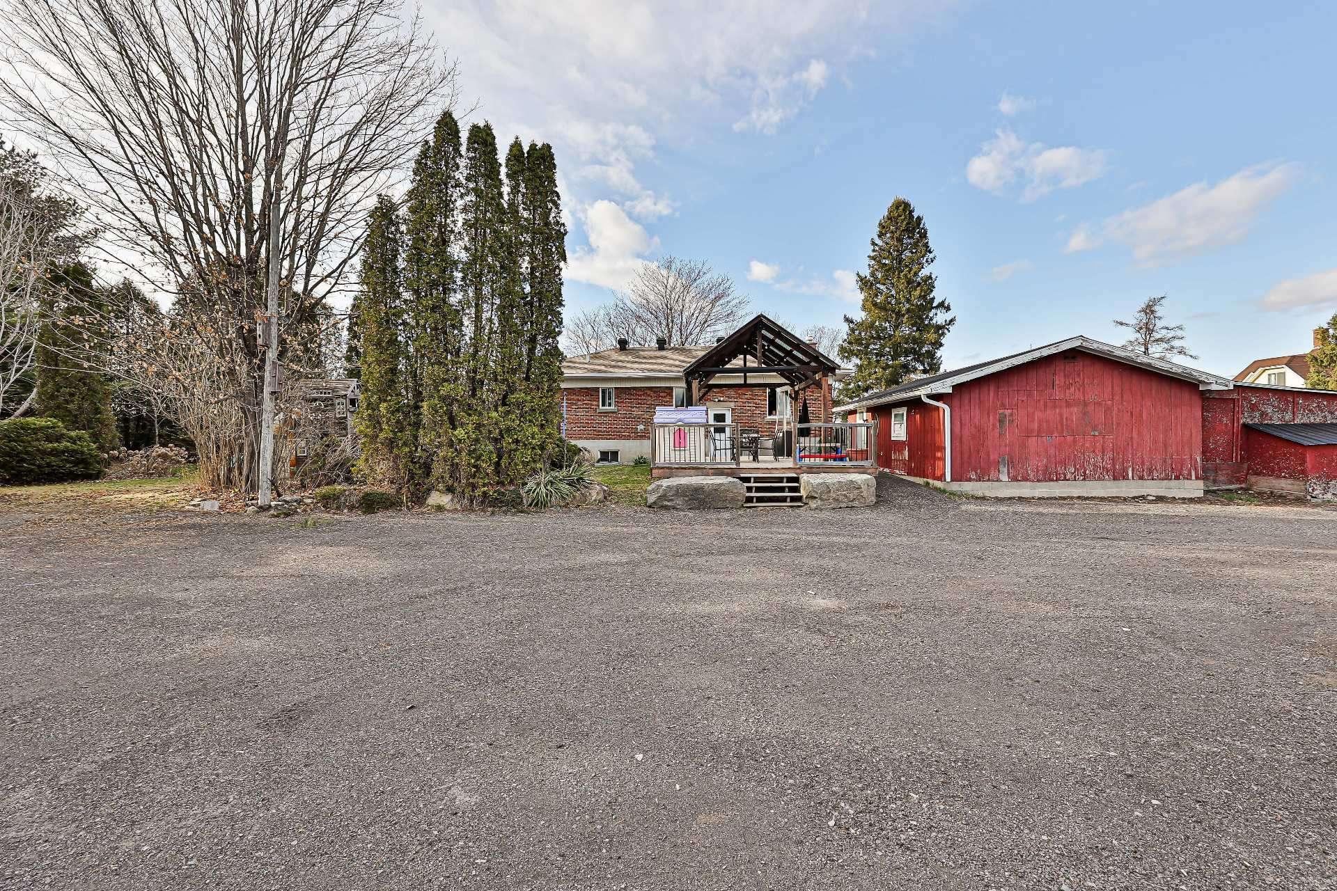 









954


Boul. Arthur-Sauvé

,
Saint-Eustache,




QC
J7P2B3

