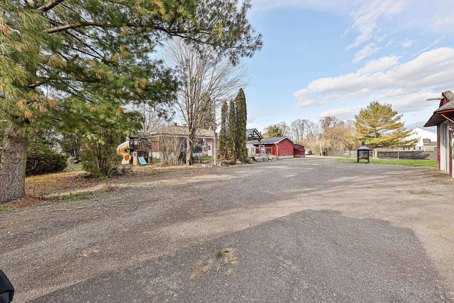 









954


Boul. Arthur-Sauvé

,
Saint-Eustache,




QC
J7P2B3

