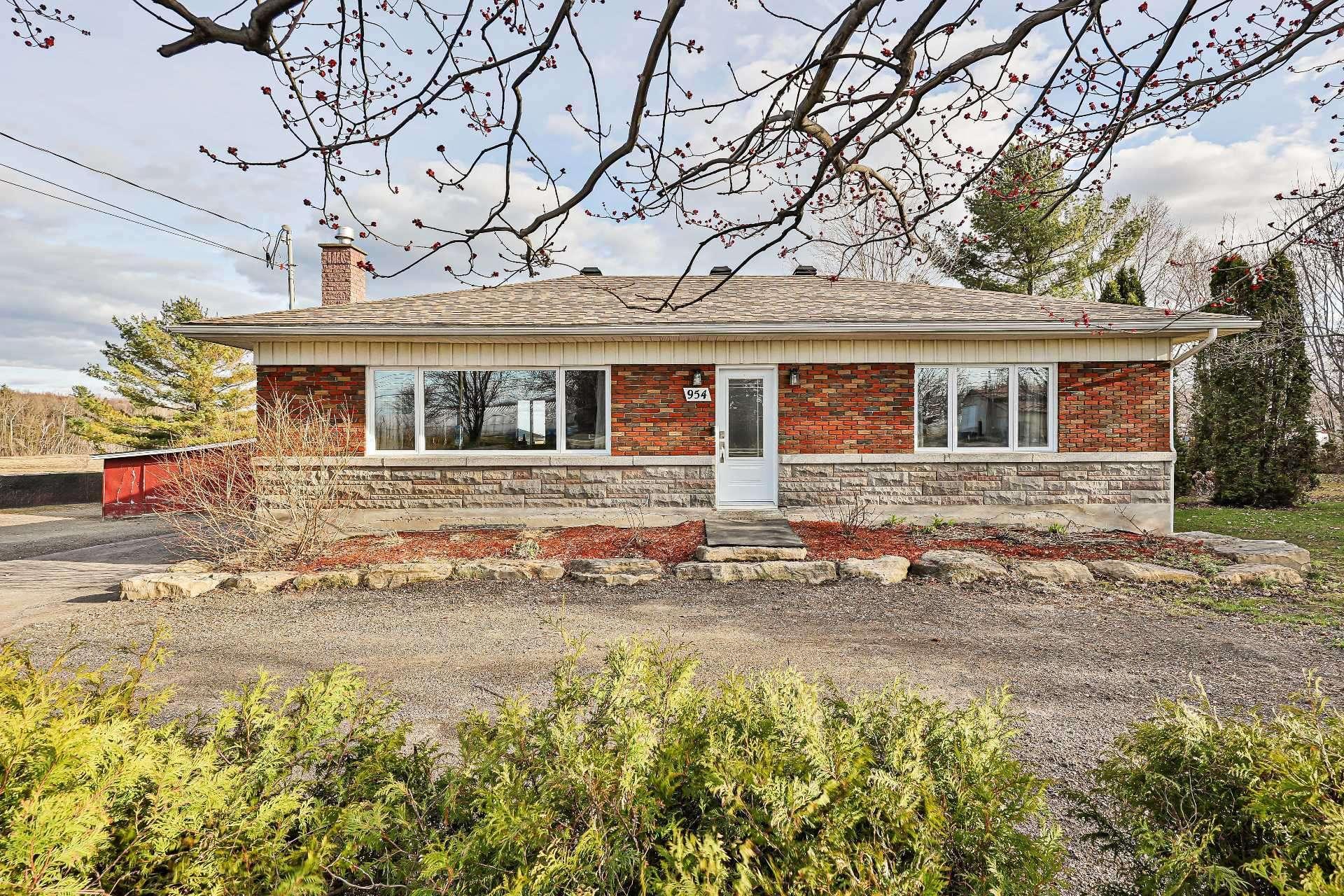 









954


Boul. Arthur-Sauvé

,
Saint-Eustache,




QC
J7P2B3

