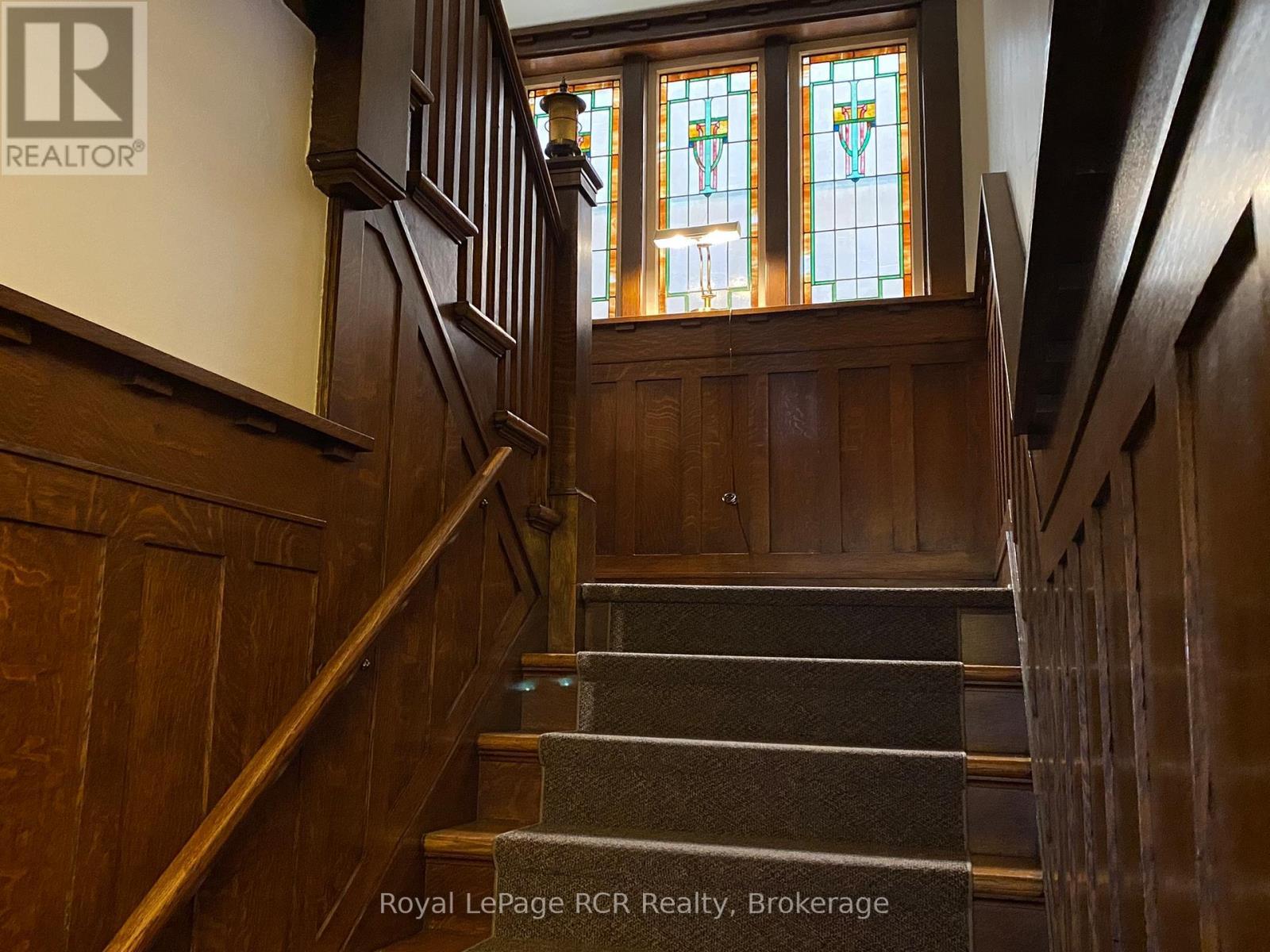 












912 2ND AVENUE W

,
Owen Sound,




Ontario
N4K4M7

