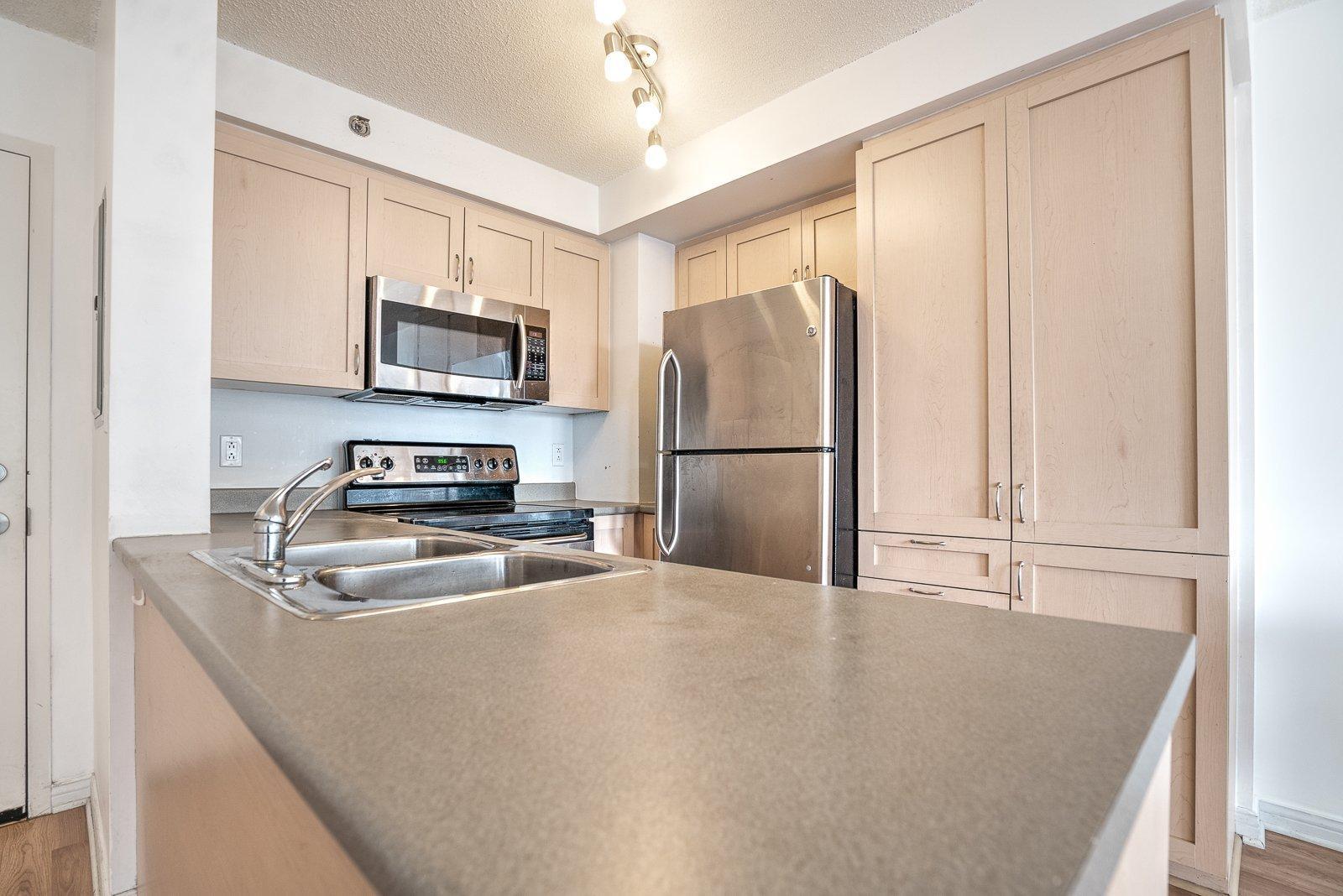 









1200


Rue St-Jacques

, 1303,
Montréal (Ville-Marie),




QC
H3C0E9

