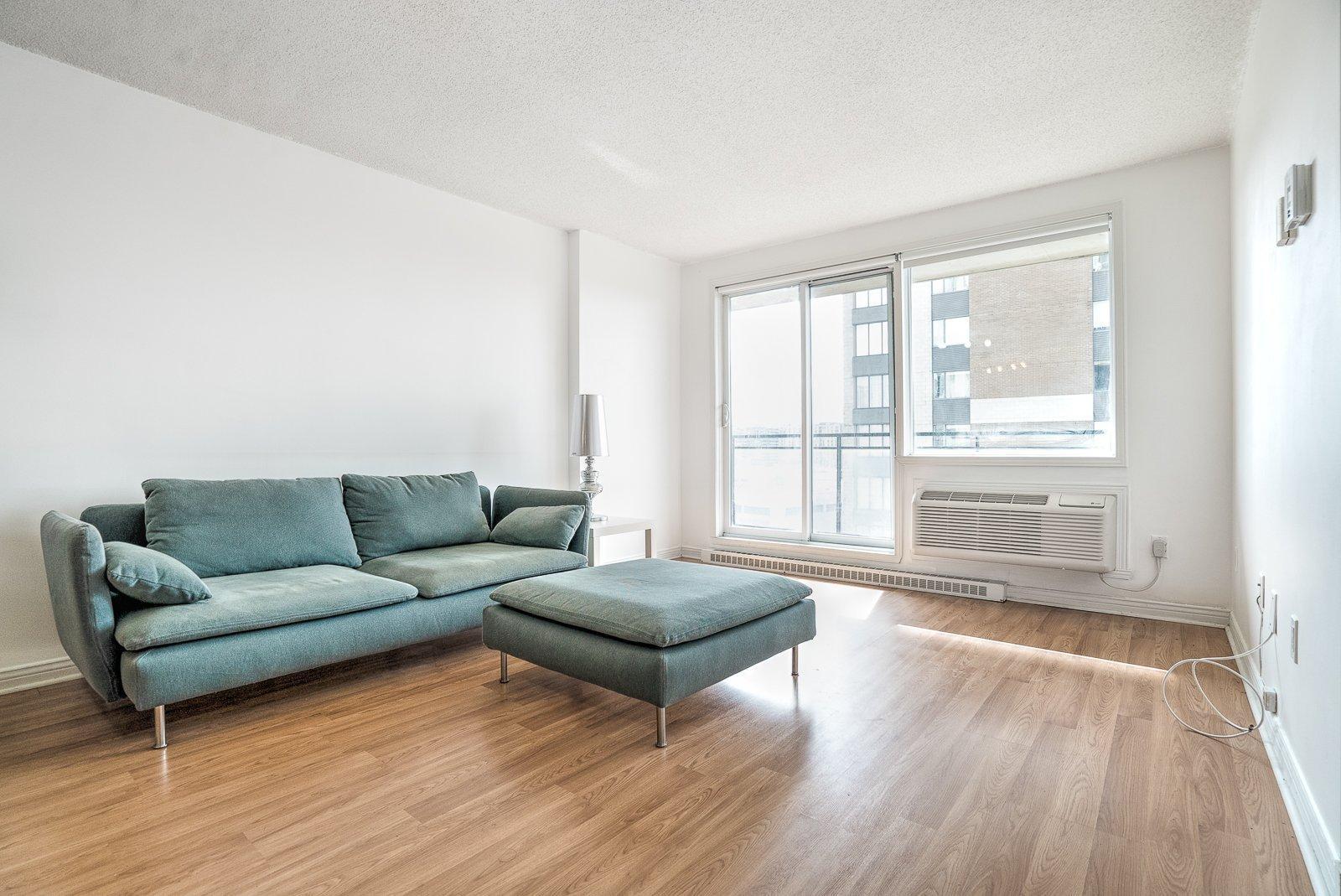 









1200


Rue St-Jacques

, 1303,
Montréal (Ville-Marie),




QC
H3C0E9

