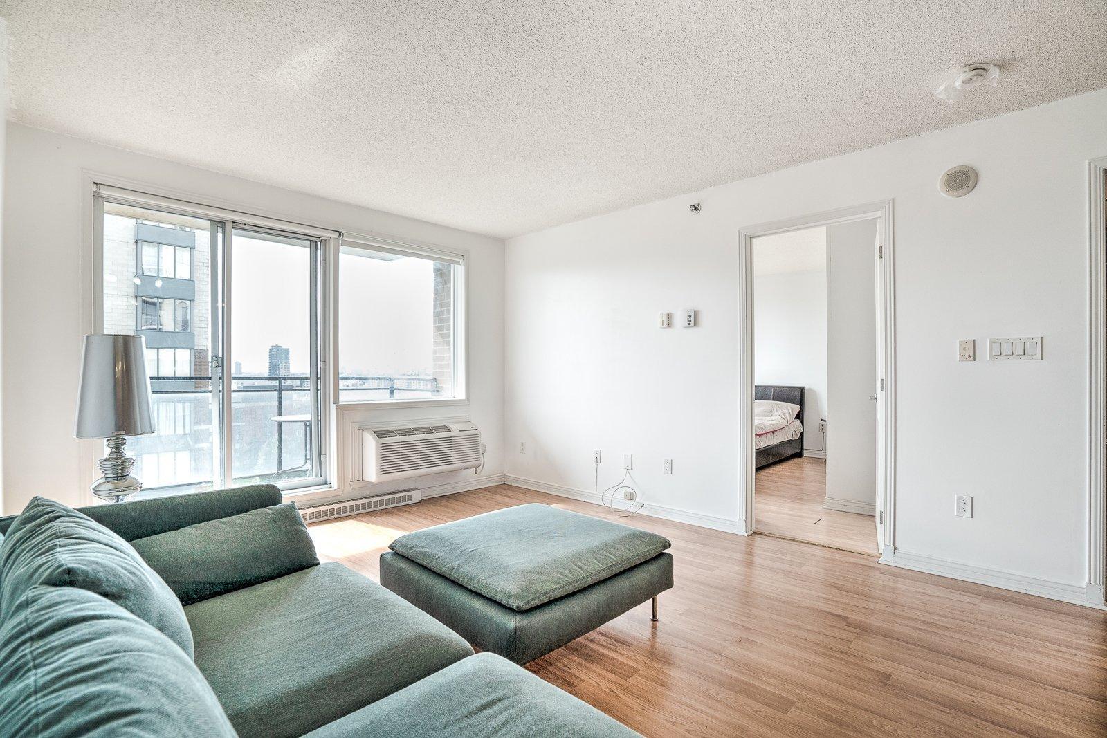 









1200


Rue St-Jacques

, 1303,
Montréal (Ville-Marie),




QC
H3C0E9

