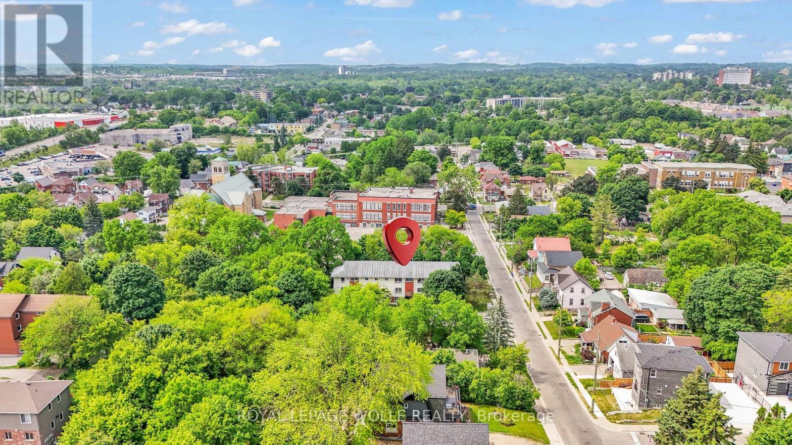 












7 - 119 CEDAR STREET S

,
Kitchener,




Ontario
N2G3L6

