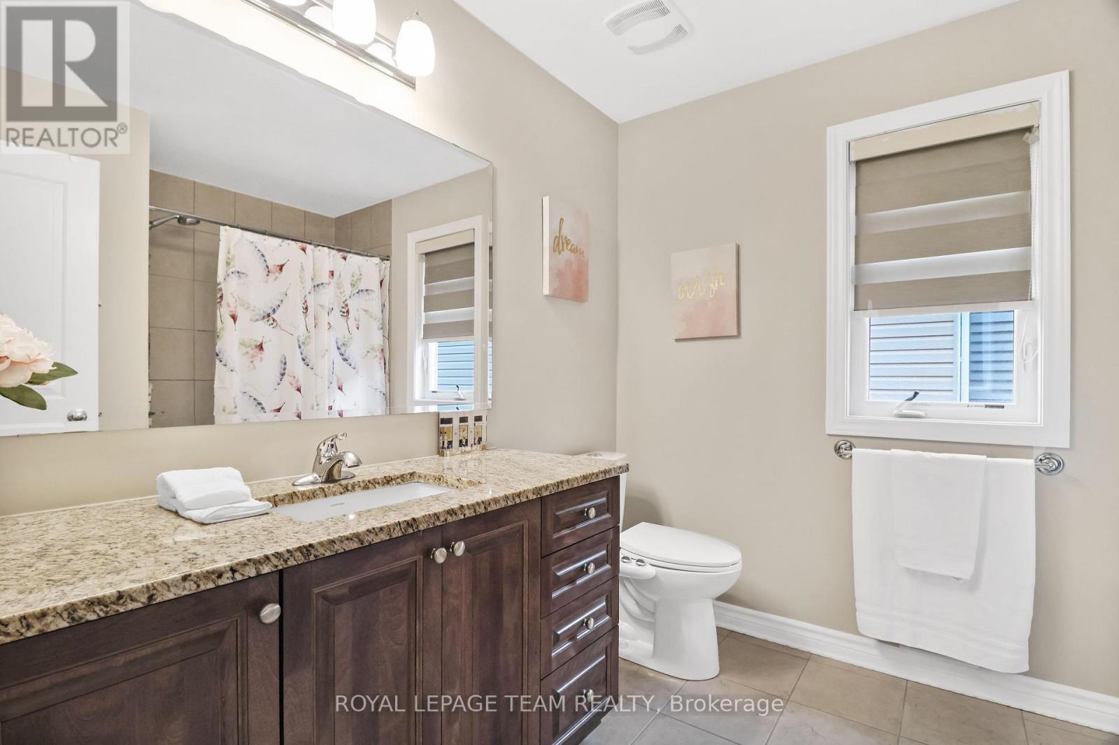 












3519 WOODROFFE AVENUE

,
Ottawa,




Ontario
K2G7A7


