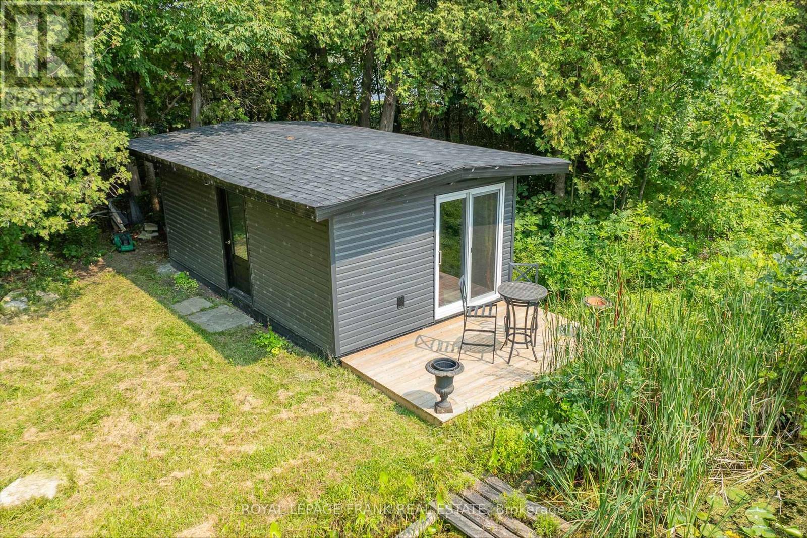 












8 FIRE ROUTE 62

,
Trent Lakes,




Ontario
K0L1J0

