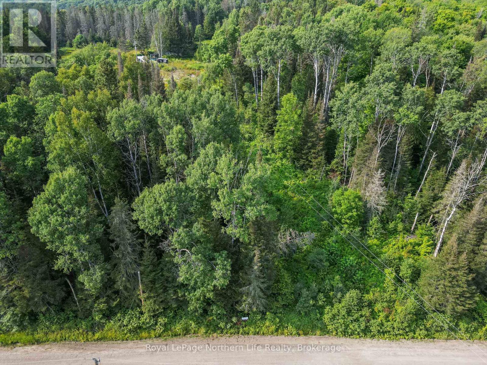 












LOT 4 WIDDIFIELD STATION ROAD

,
North Bay (Airport),







Ontario
P1B8G4

