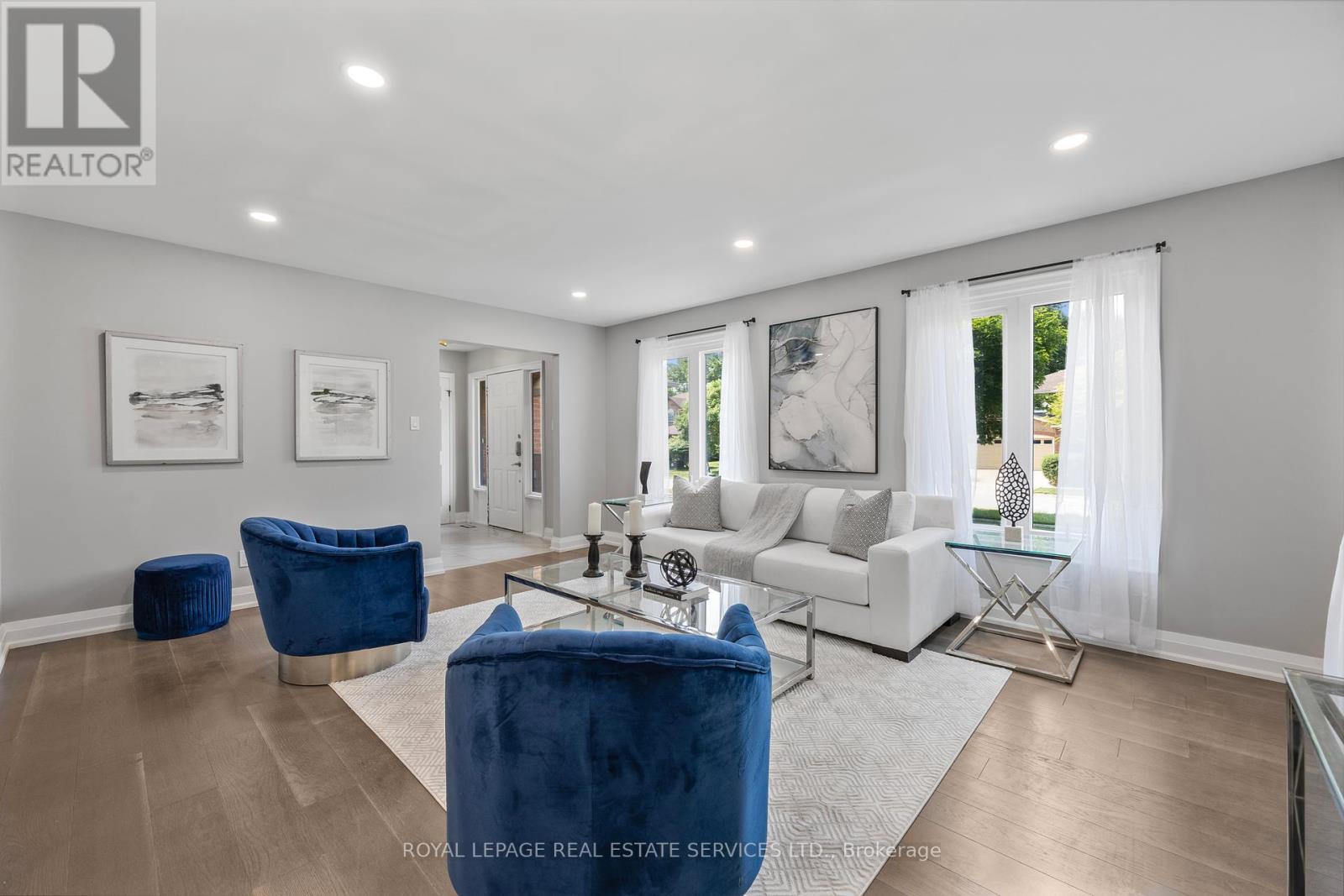 












3551 WASS CRESCENT

,
Oakville,




Ontario
L6L6G2

