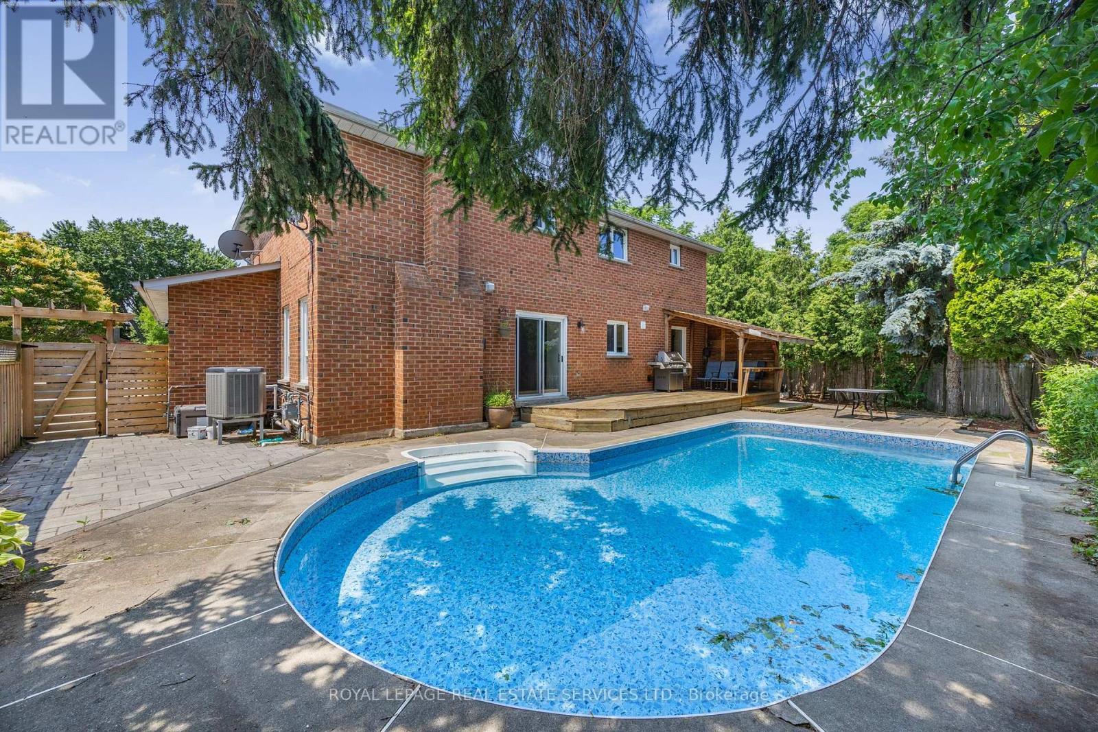 












3551 WASS CRESCENT

,
Oakville,




Ontario
L6L6G2

