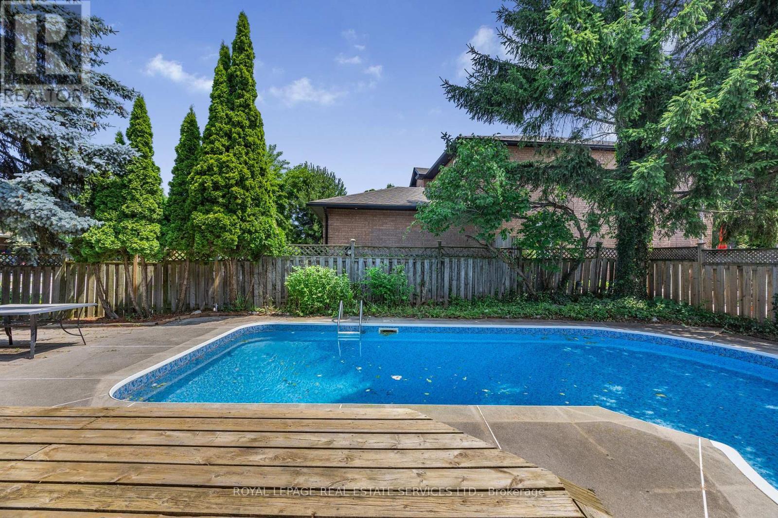 












3551 WASS CRESCENT

,
Oakville,




Ontario
L6L6G2


