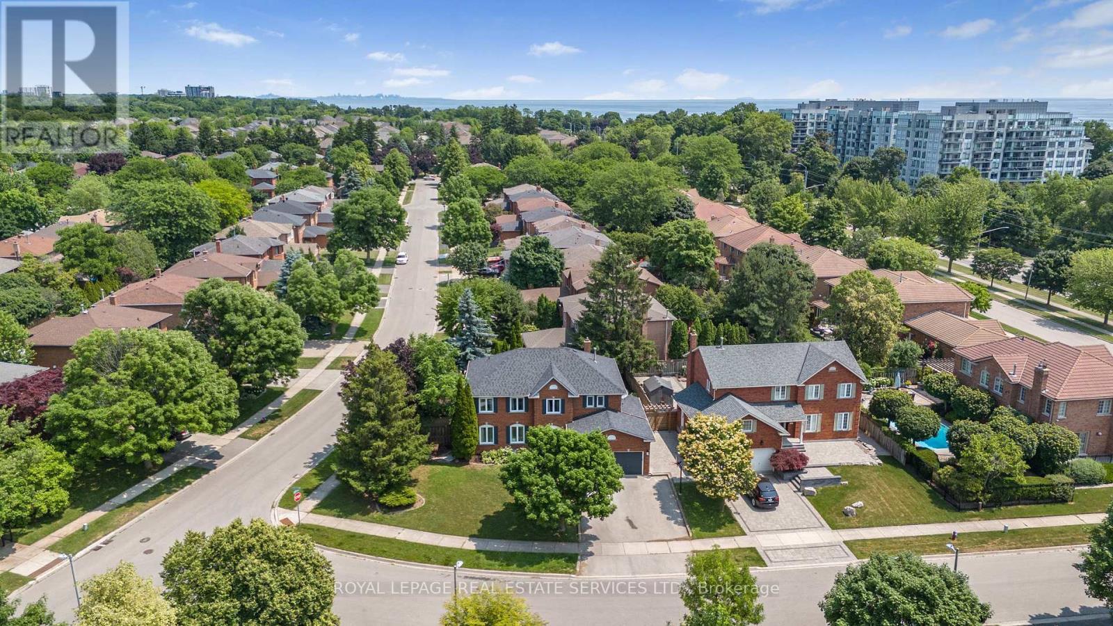 












3551 WASS CRESCENT

,
Oakville,




Ontario
L6L6G2

