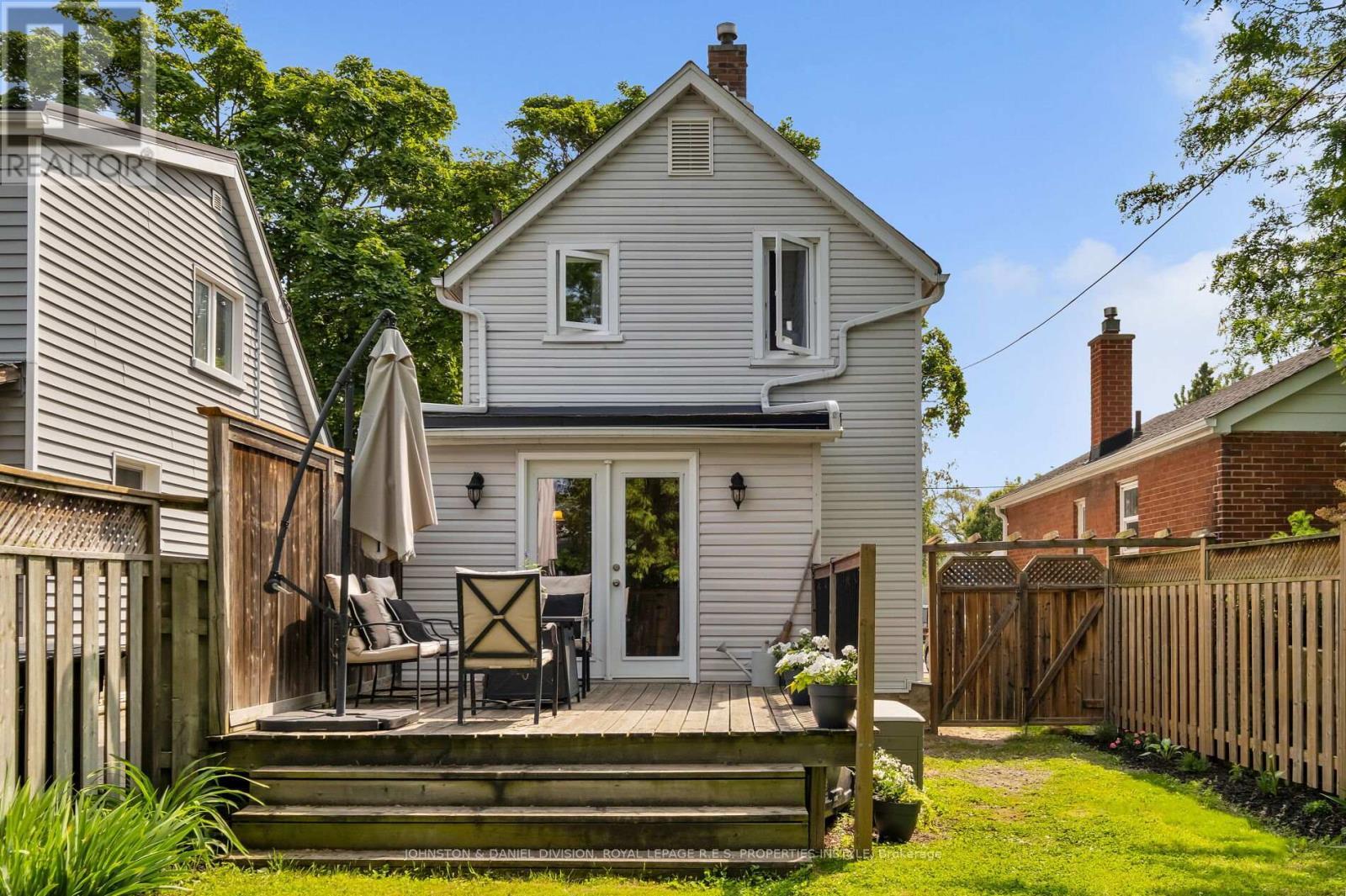 












34 SIXTEENTH STREET

,
Toronto,




Ontario
M8V3J8

