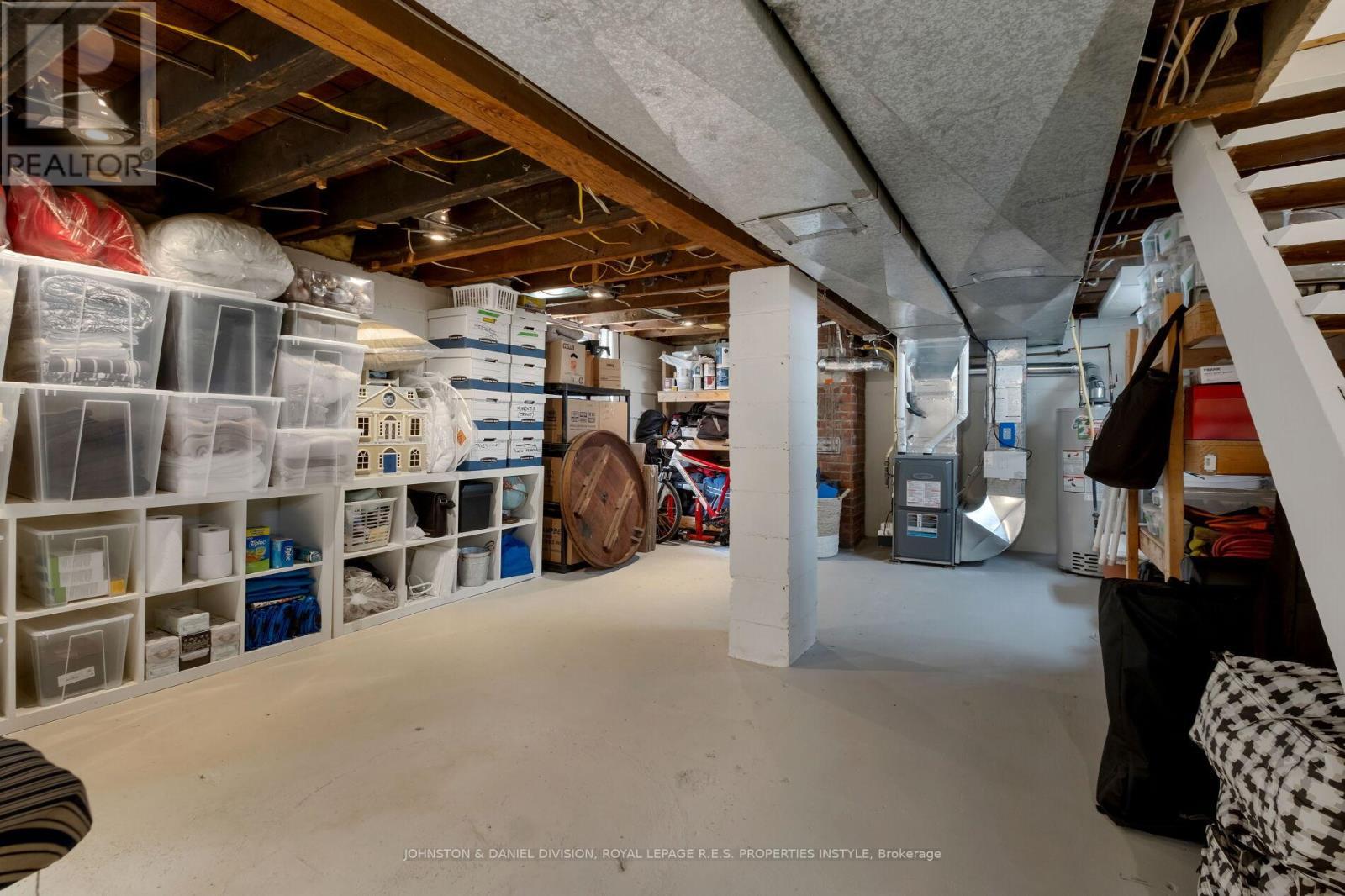 












34 SIXTEENTH STREET

,
Toronto,




Ontario
M8V3J8


