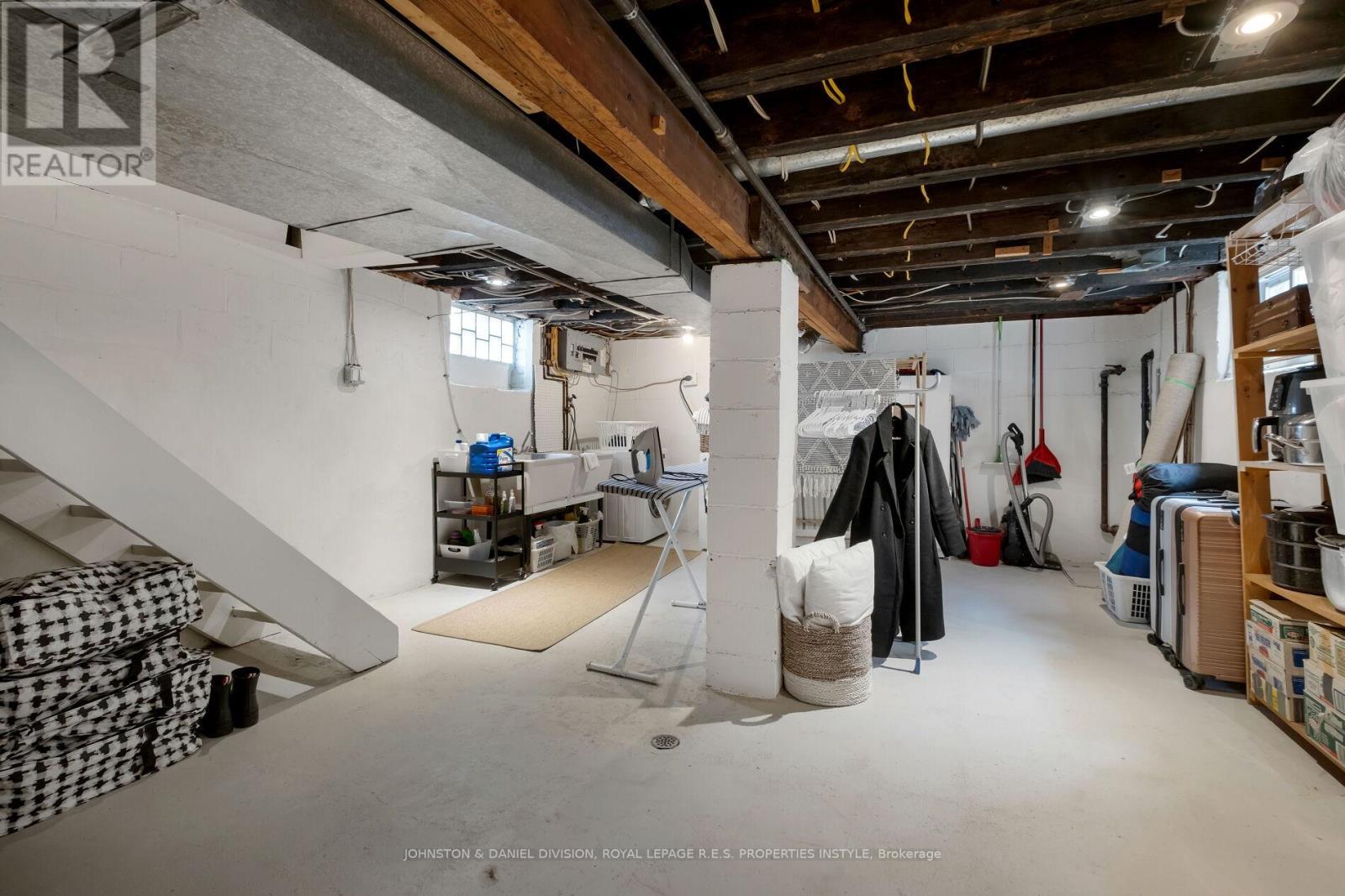 












34 SIXTEENTH STREET

,
Toronto,




Ontario
M8V3J8

