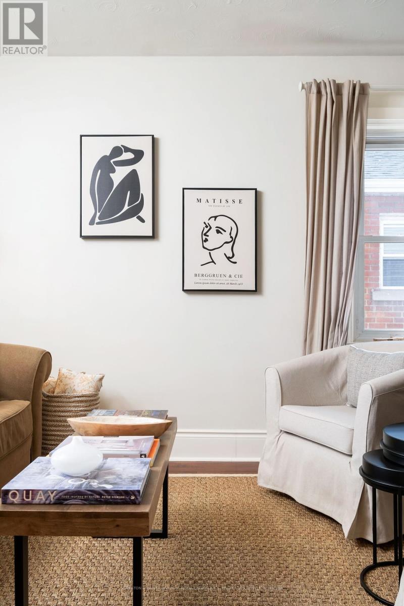 












34 SIXTEENTH STREET

,
Toronto,




Ontario
M8V3J8

