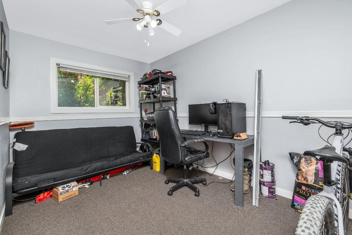 









3413


Okanagan

Avenue, 9,
Vernon,




BC
V1T 1K5

