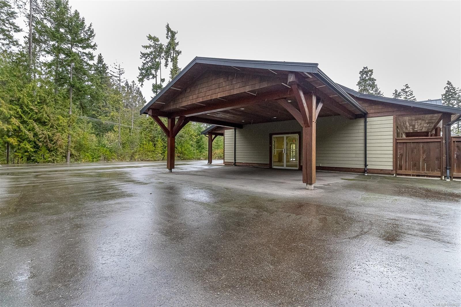 









230


Rupert

Rd East,
Qualicum Beach,




BC
V9K 1R3


