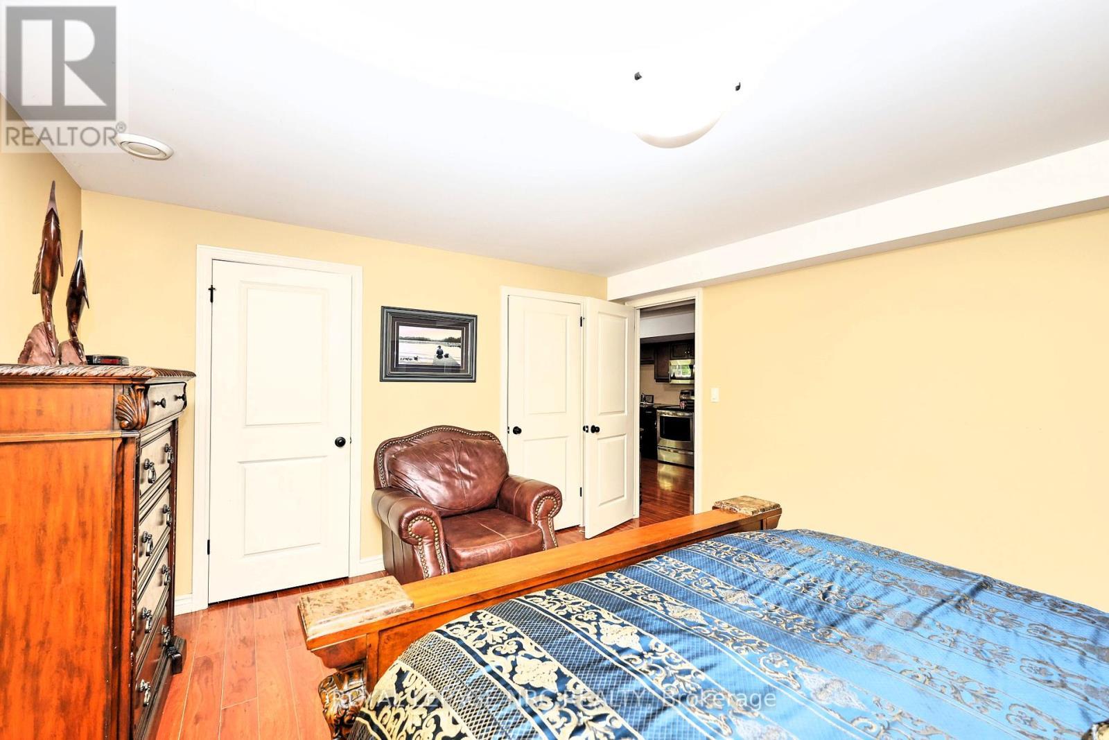 












18 MARTHA COURT

,
Pelham (Fenwick),




Ontario
L0S1C0

