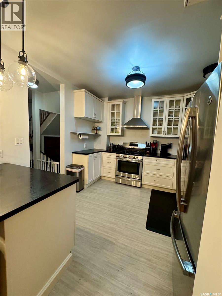 












415 Prince STREET

,
Hudson Bay,




Saskatchewan
S0E0Y0

