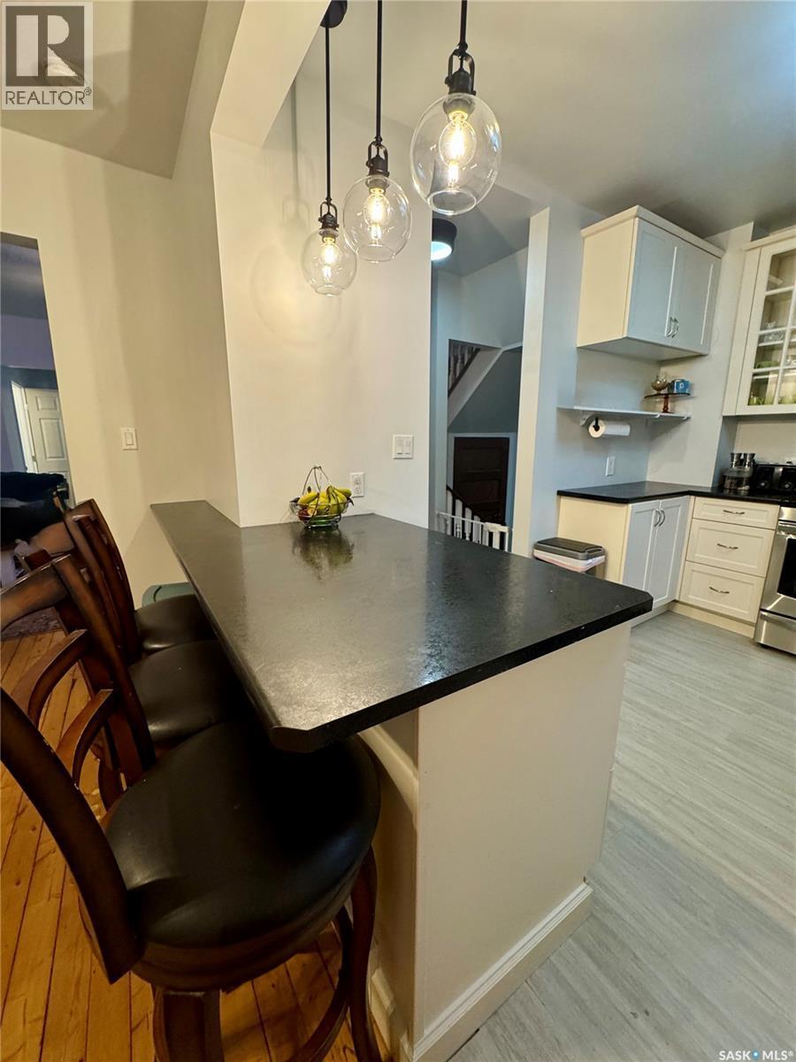 












415 Prince STREET

,
Hudson Bay,




Saskatchewan
S0E0Y0

