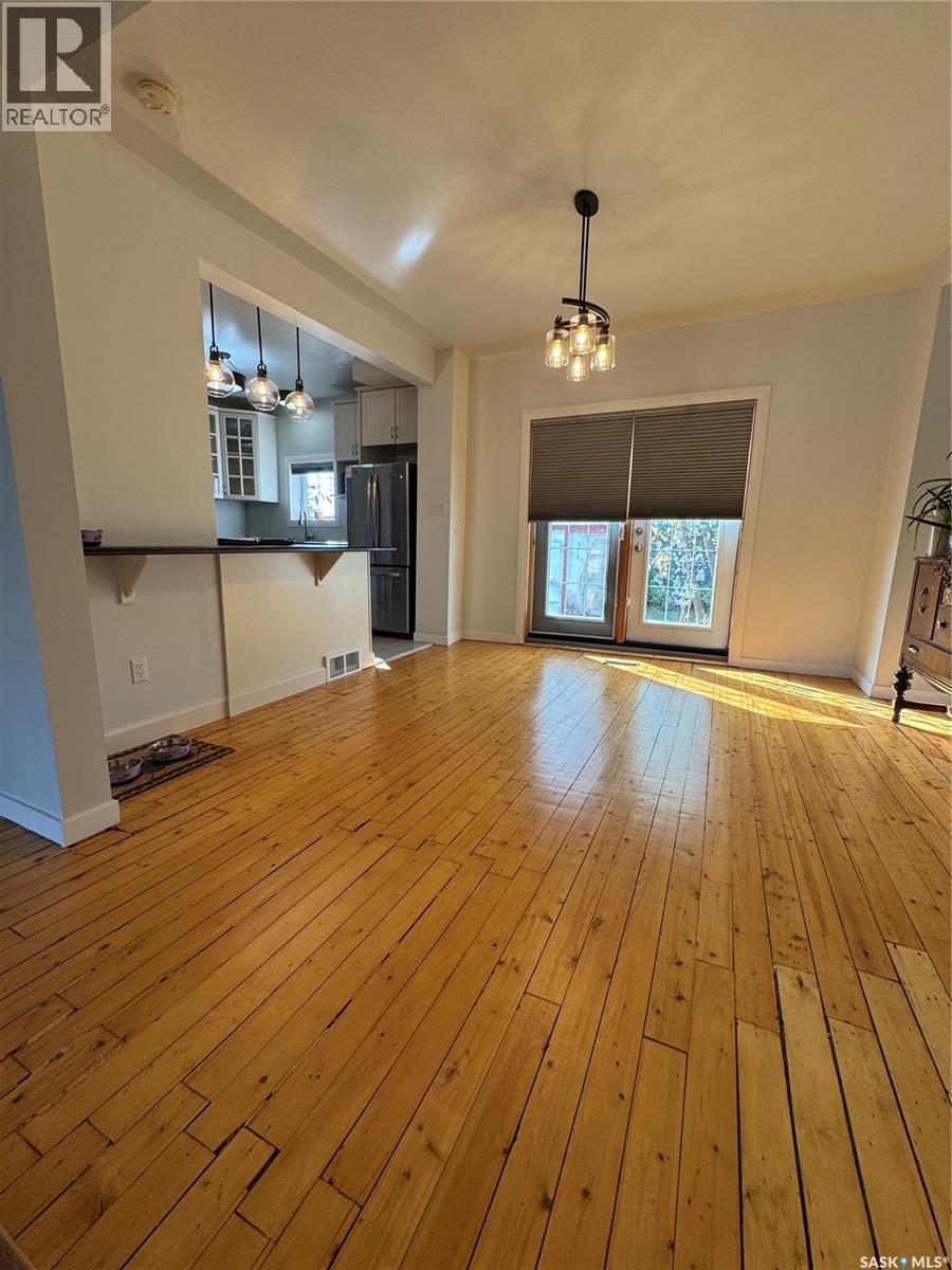 












415 Prince STREET

,
Hudson Bay,




Saskatchewan
S0E0Y0

