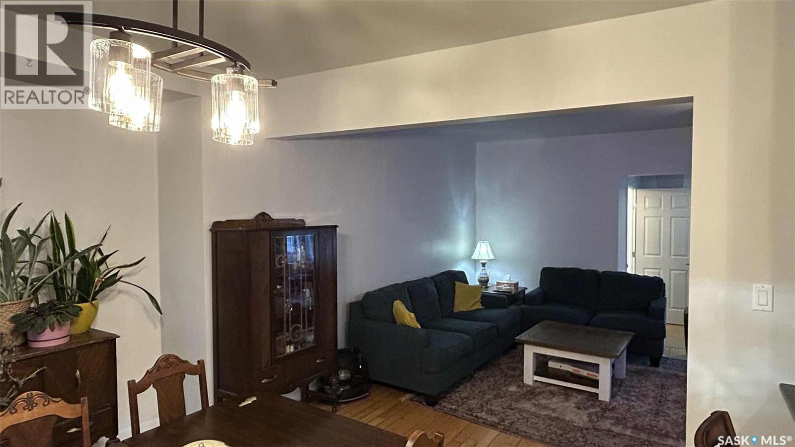 












415 Prince STREET

,
Hudson Bay,




Saskatchewan
S0E0Y0

